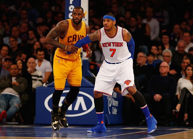 她继续前进 她继续前进