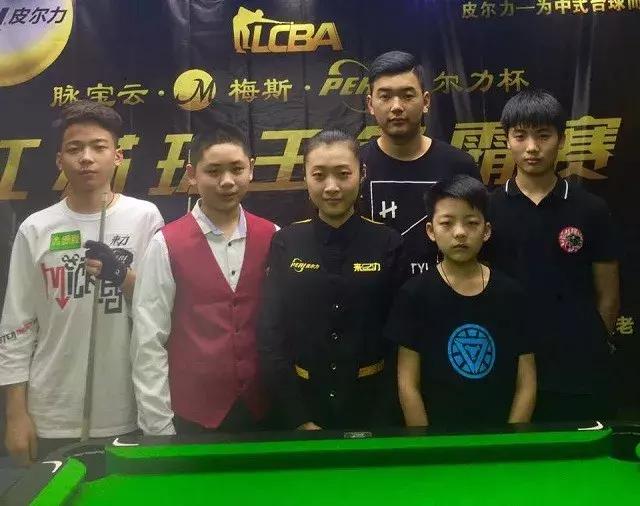 前的比赛中 前的比赛中