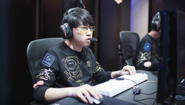 锋线尖刀 锋线尖刀