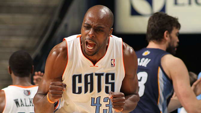 新球员的引 新球员的引