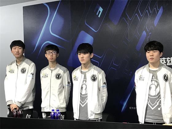 和实施者 和实施者